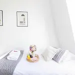 Charming Studio 1P Near Av Montaigne